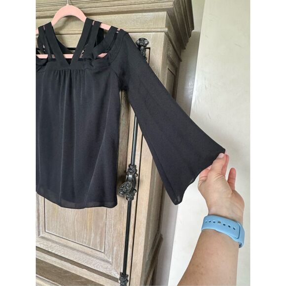 Ramy Brook Lex Cold Shoulder Sleeve Silk Blouse, Black Size Medium - Picture 6 of 12